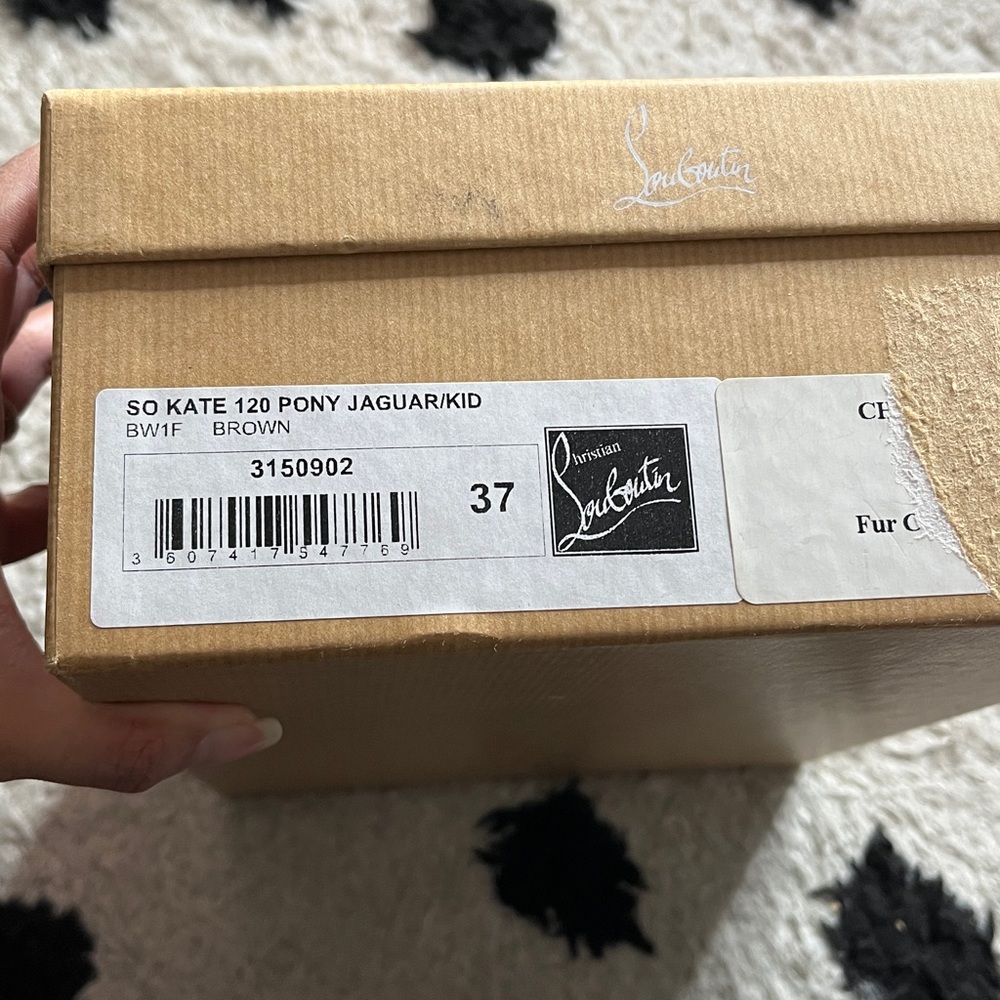 ❌SOLD❌Christian Louboutin size 37 so Kate 120 pumps pony hair leopard black - Picture 2 of 11